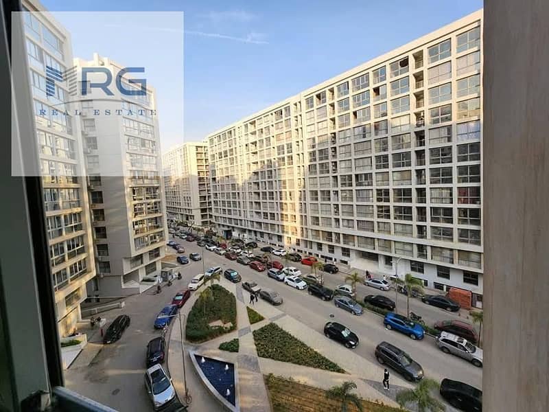 5 476365593_2585454438330331_2943646403726422007_n. jpg