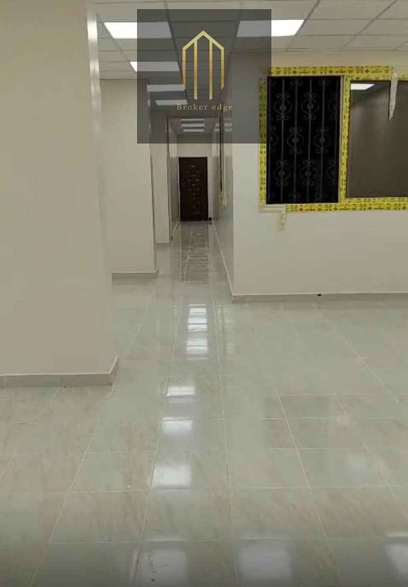 1000461791. jpg 1000461791. jpg