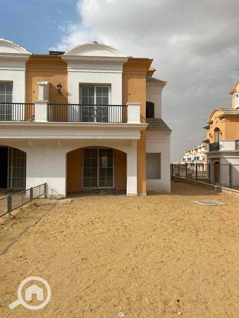 4 bb280357-d69b-4445-b290-f57e51fedf17. jpg