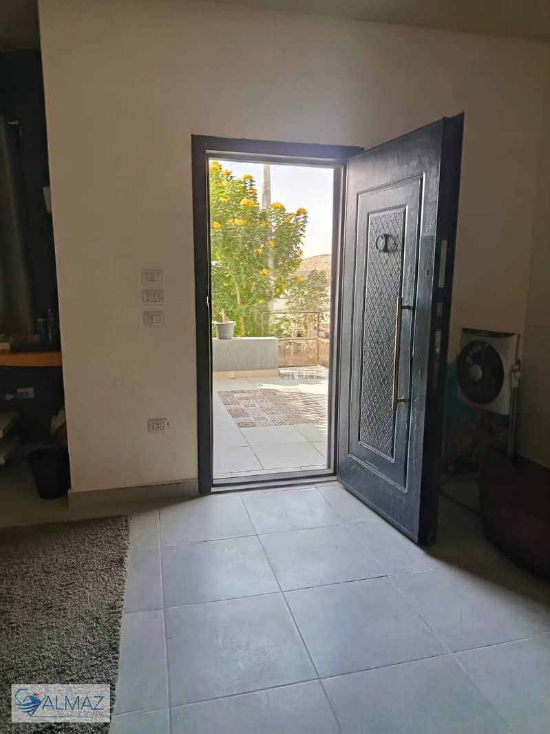 44 WhatsApp Image 2025-11-30 at 1.58. 36 PM. jpeg