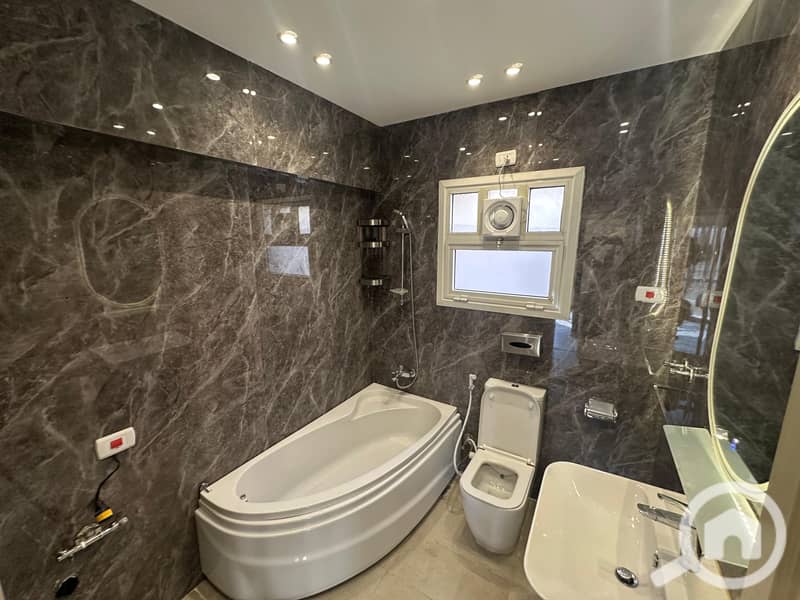 7 f0d046ad-ede4-4775-88d0-d23d1e49e137. jpeg