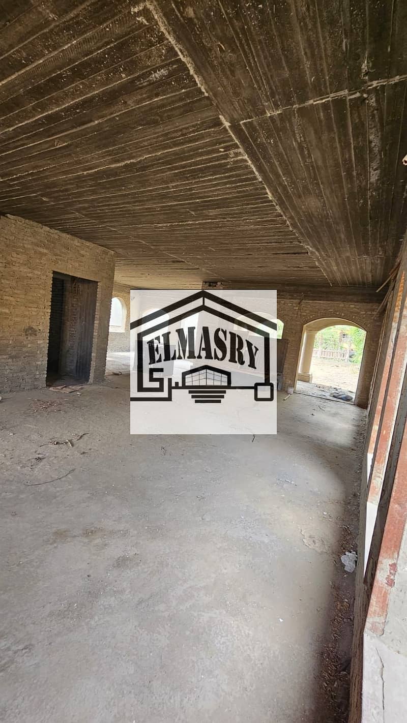 4 9f39e276-6b51-4b53-b1e1-e6c4b29004bd. jpeg