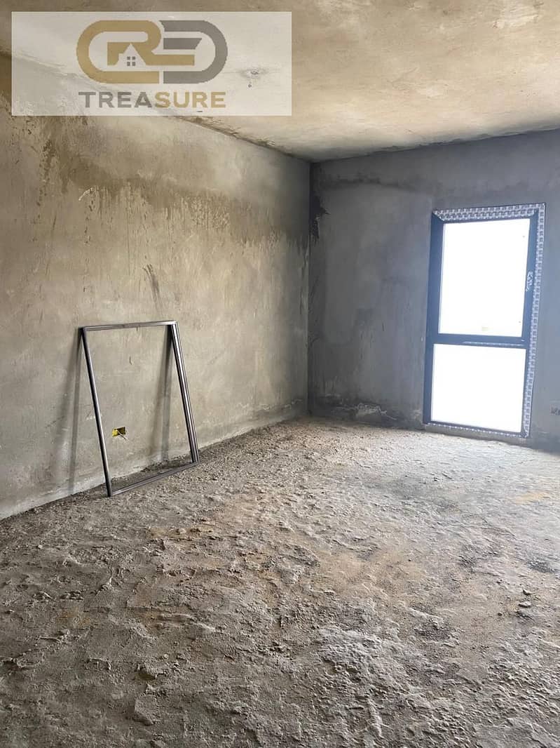 4 WhatsApp Image 2025-11-30 at 3.25. 26 PM (3). jpeg