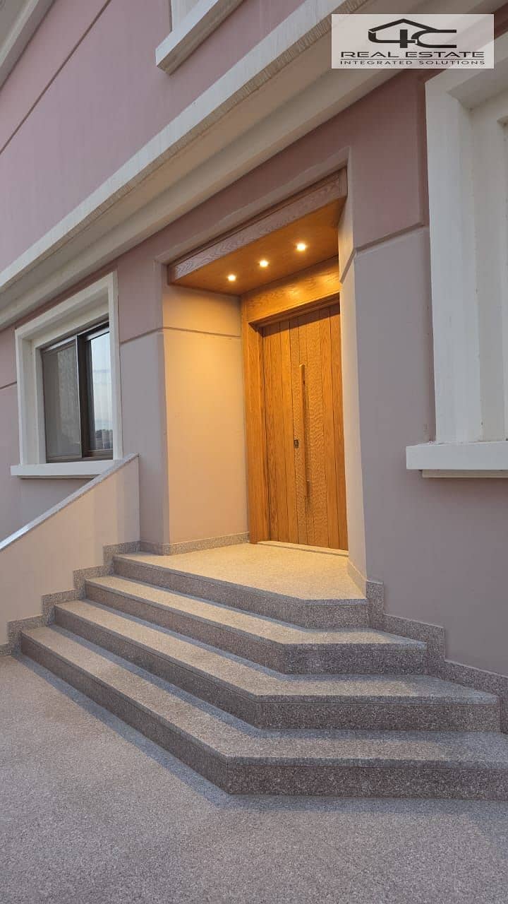 6 WhatsApp Image 2025-11-30 at 15.43. 56 (2). jpeg