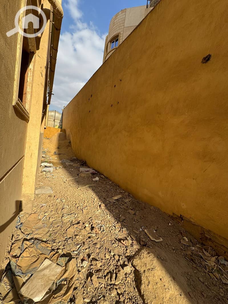 10 WhatsApp Image 2025-09-16 at 4.03. 38 PM. jpeg