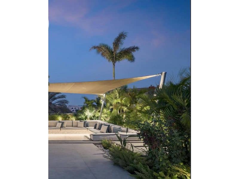 3 f83085dc-8531-44cc-98c1-11512e38bee0. jpg