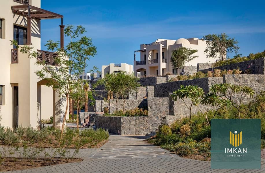 4 8236e124-927d-43e8-a569-c9c1624ce61b. jpg