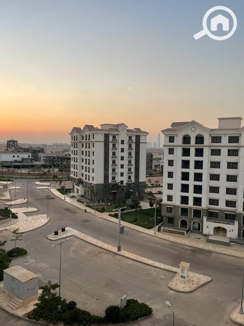 5 579791865_1911984689721456_311686977243329774_n. jpg