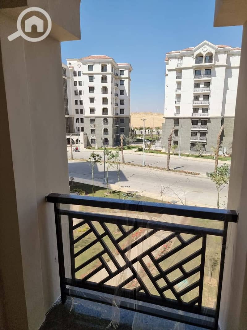 6 556685225_122334372434028325_8484179653138388793_n. jpg