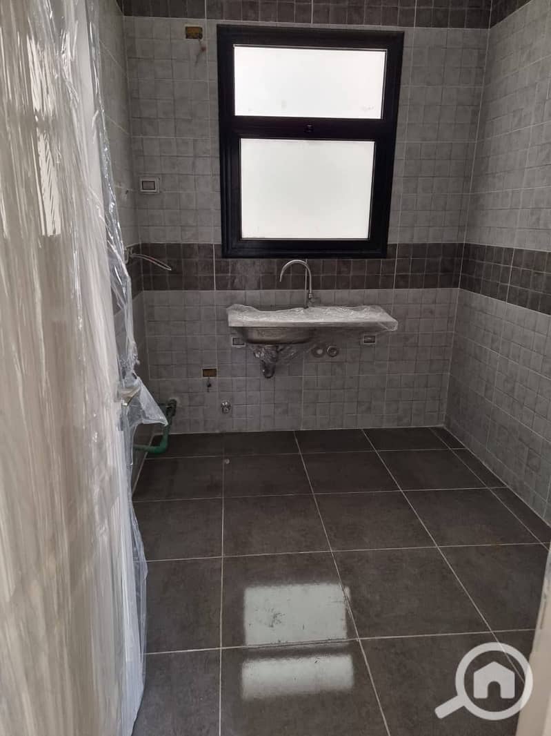 8 557609080_122334372626028325_5237847641476548467_n. jpg