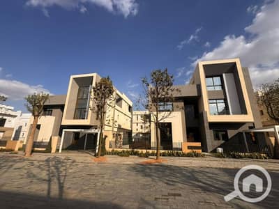 فیلا 5 غرف نوم للبيع في القاهرة الجديدة، القاهرة - WhatsApp Image 2025-11-26 at 17.59. 10_d1905eab. jpg