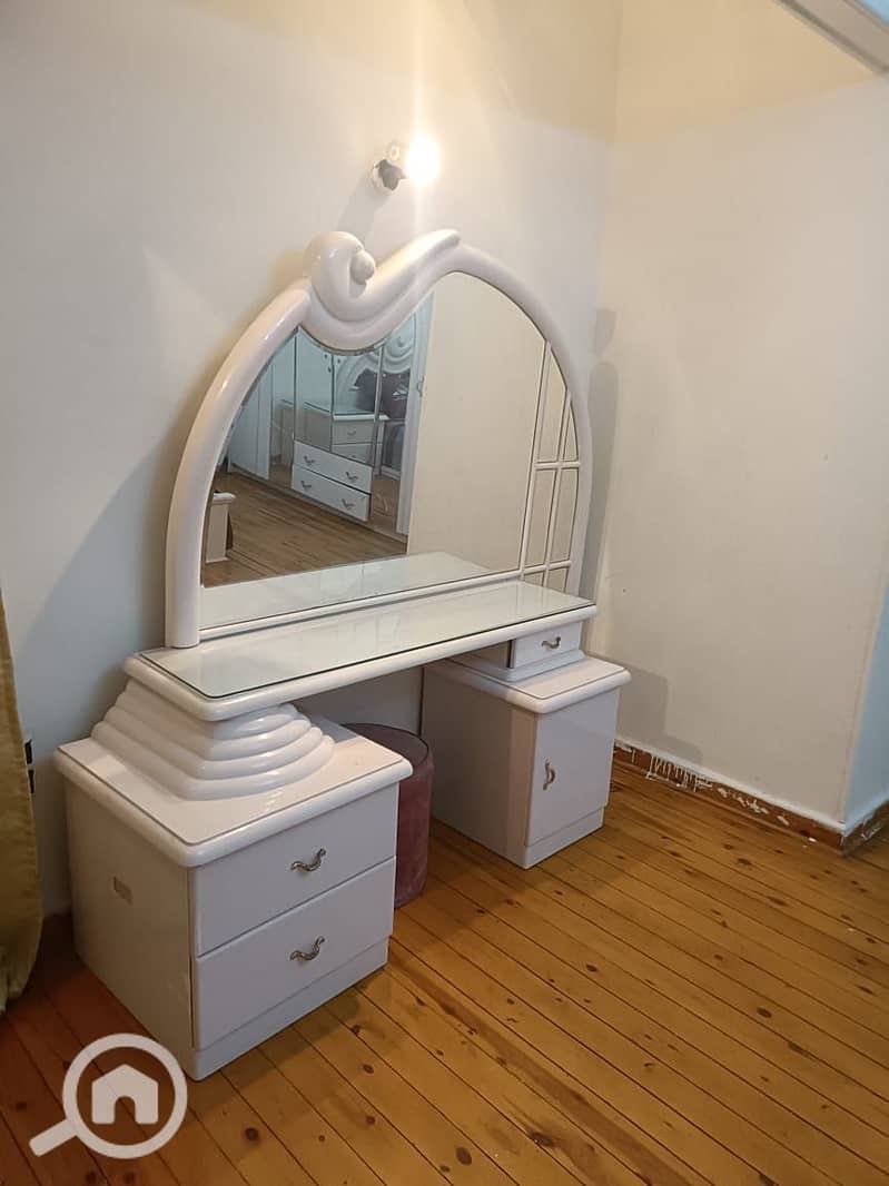 10 fde2467a-93b6-44e4-98ba-2495bc0eee21. jpg