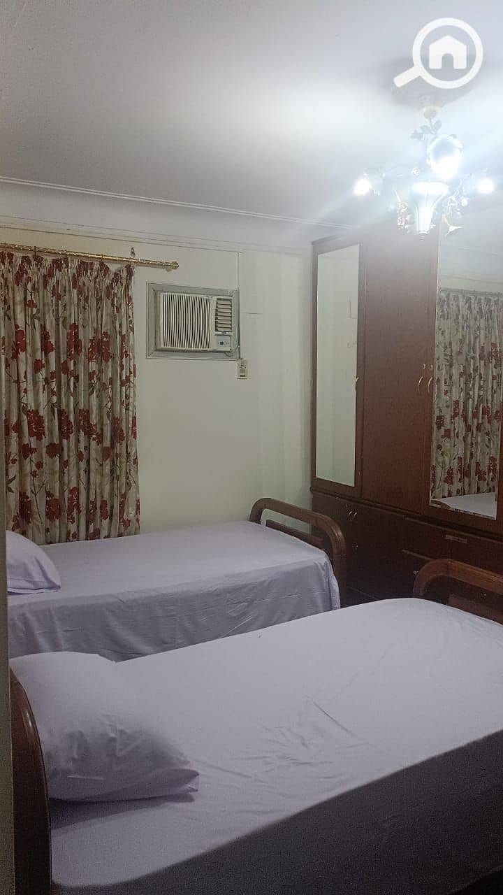 15 40fbf664-8225-4fba-99f1-c8b51de4a30a. jpg