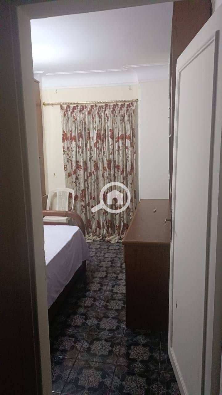 17 7d1e5a87-a5b3-4a05-8b2a-a34b81ea5d2c. jpg