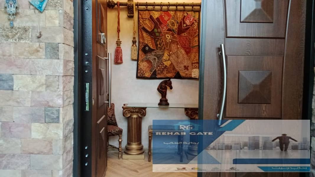 7 23a46be9-0f39-4e74-ad45-5c5f2d1d2d17. jpg