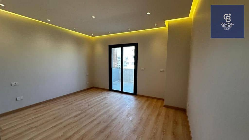 6 b0d0372a-c504-4ab4-a6fb-010e9cad4ff5. jpeg