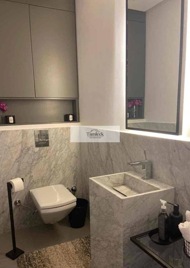 7 c5b2777e-157e-41fe-8318-4d0d13feaf08. jpg