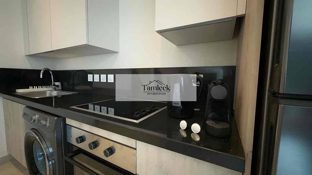 9 4626ef65-70b6-4032-92cf-c4297ecf4686. jpg