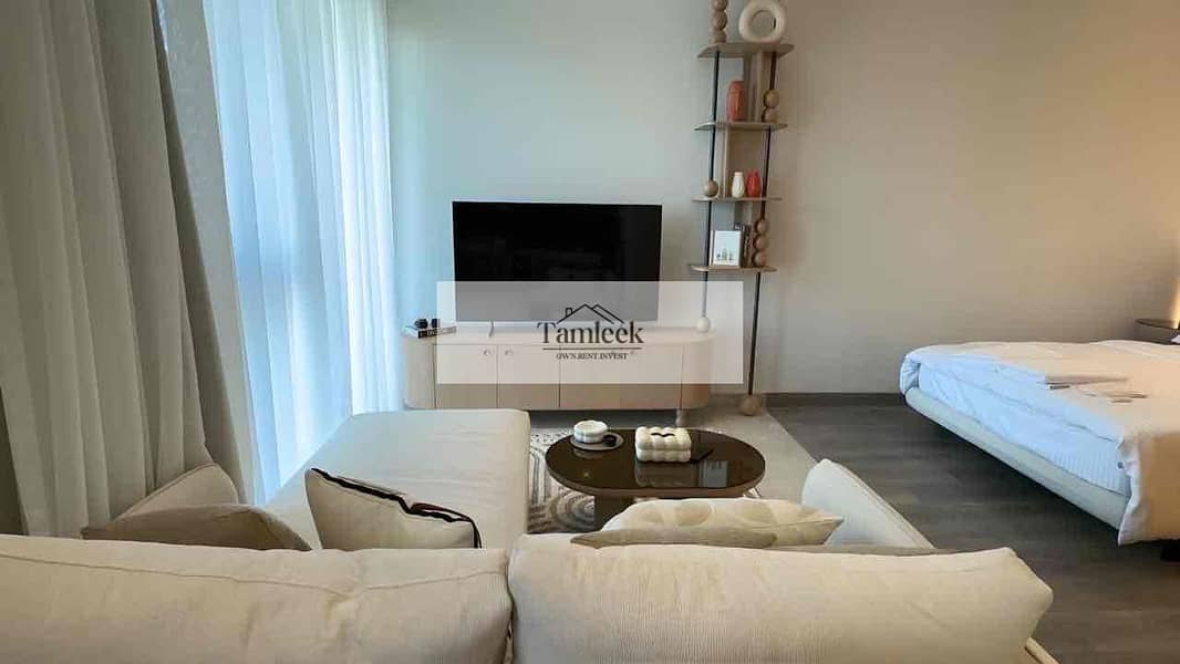 4 a09b2482-e216-4b2e-831e-1a819af9ad36. jpg