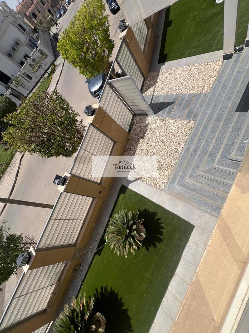 5 77baf0b8-75cb-4523-bcff-db007a47f243. jpg