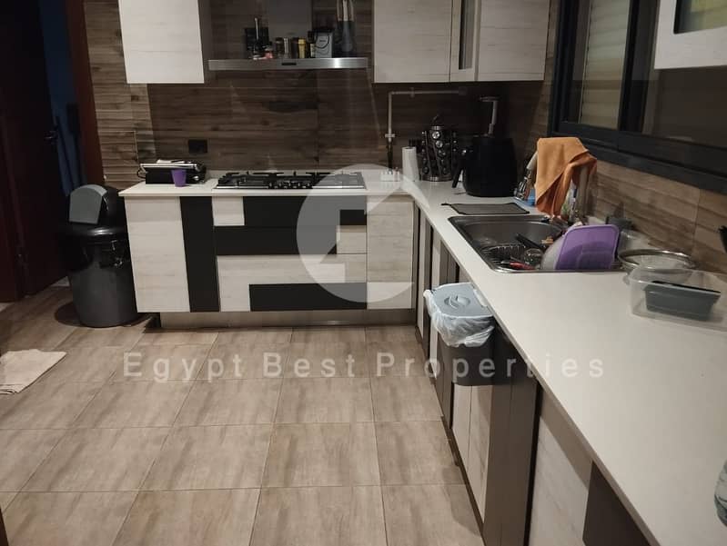 4 27d53b74-2a62-449a-9e2e-ec3b74383a45. jpeg