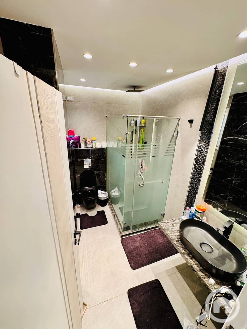 6 WhatsApp Image 2025-11-30 at 17.32. 33. jpeg