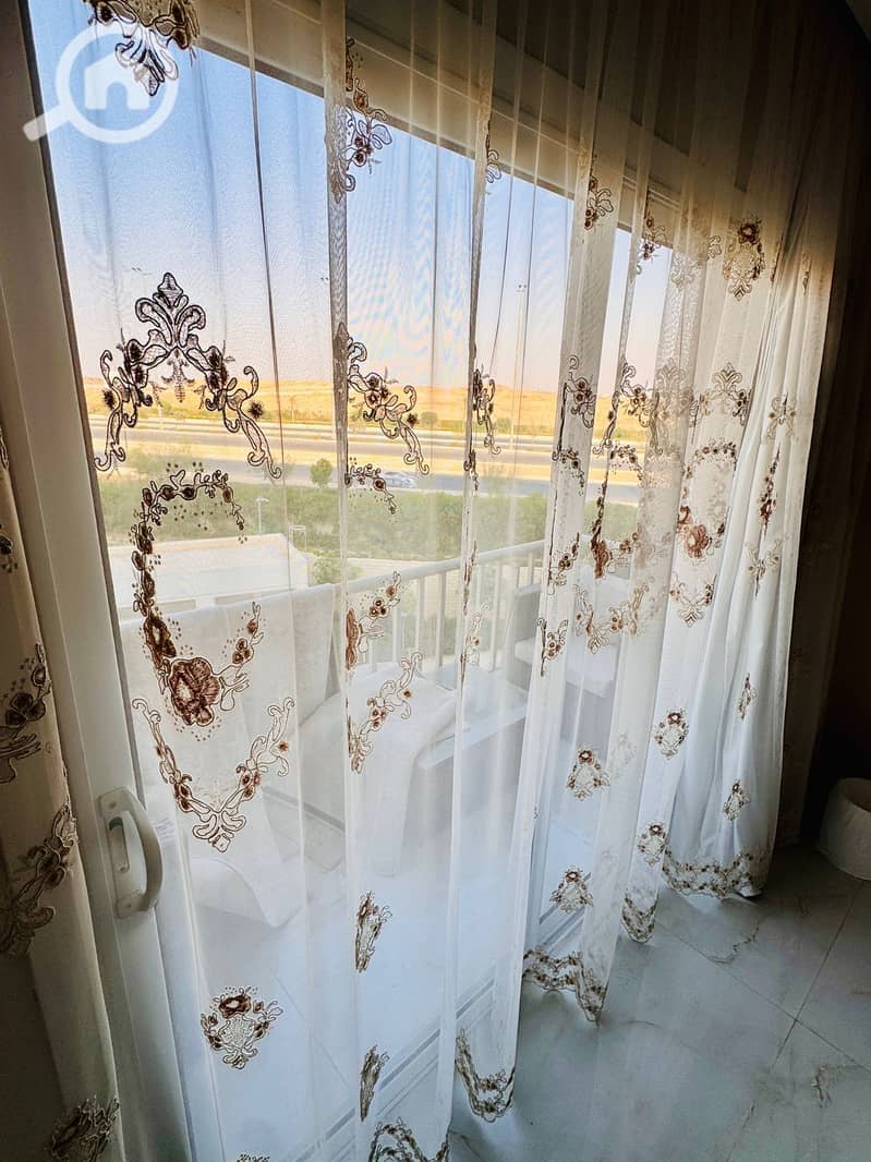 8 WhatsApp Image 2025-11-30 at 17.32. 31 (1). jpeg