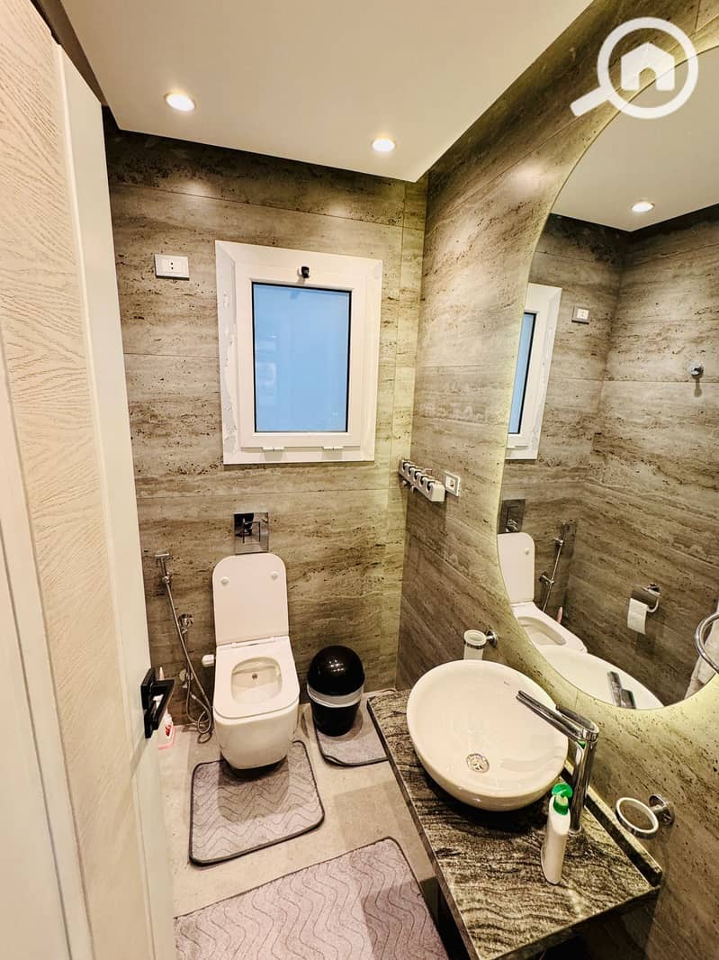 10 WhatsApp Image 2025-11-30 at 17.32. 30. jpeg