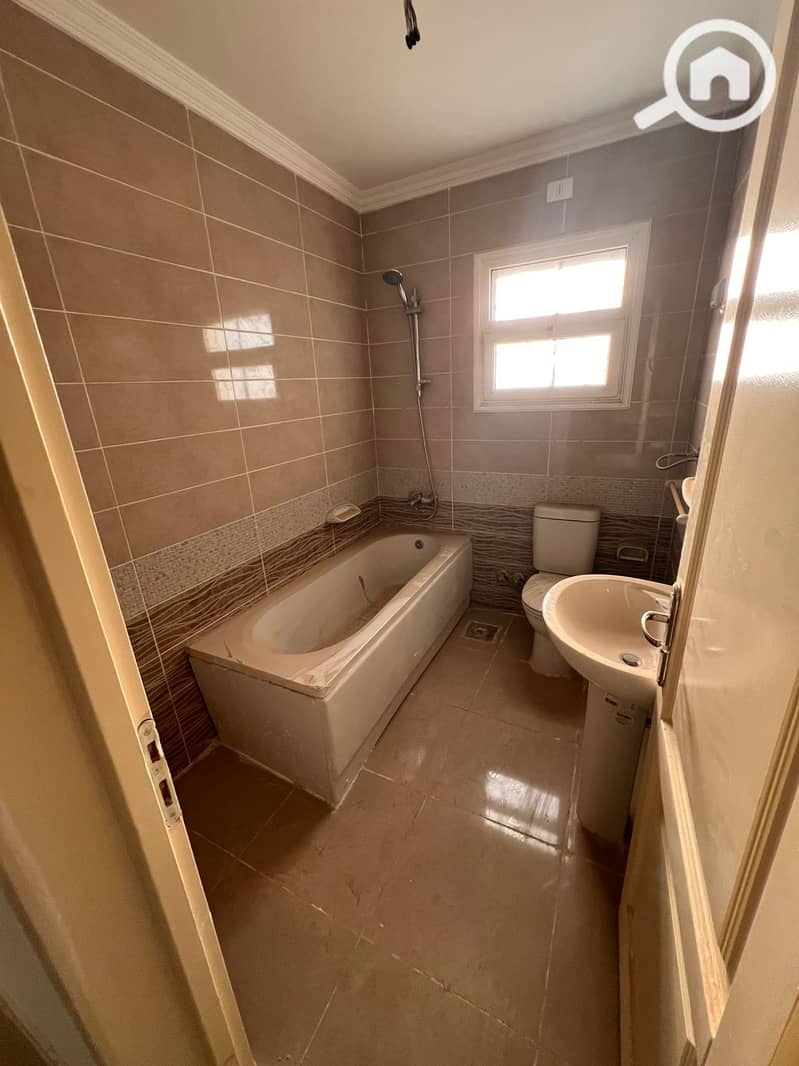 15 WhatsApp Image 2025-11-25 at 9.52. 05 PM. jpeg