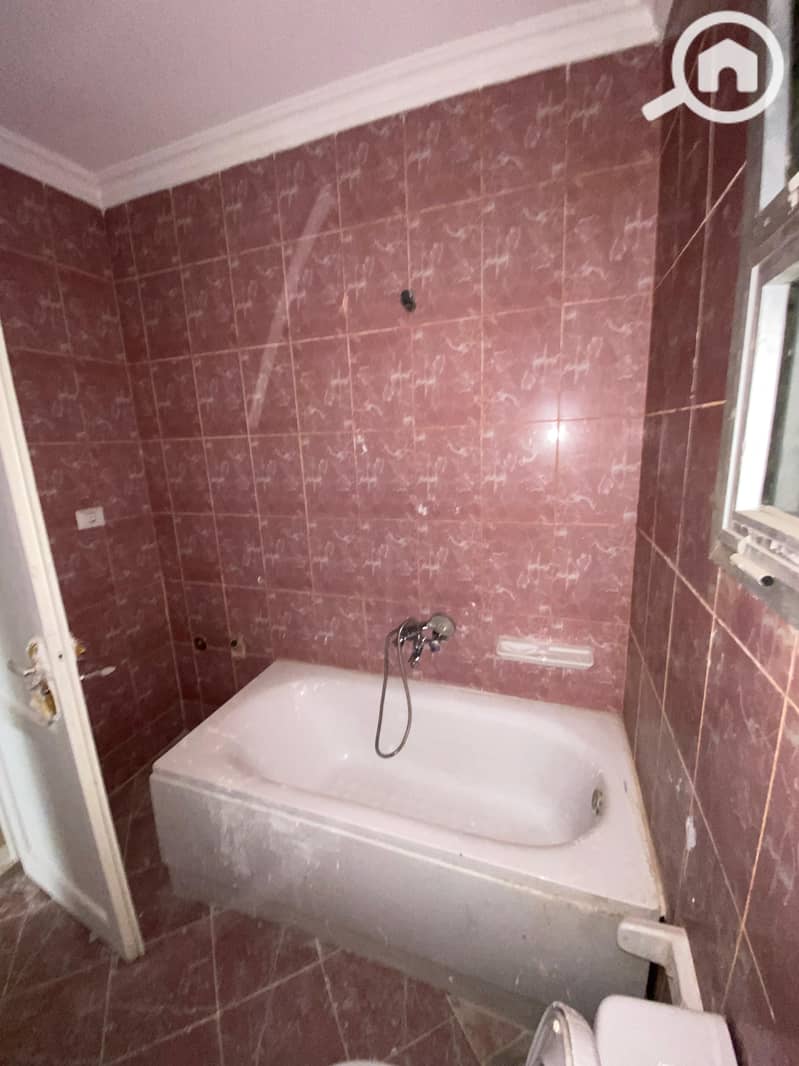 5 12910824-0910-4792-8bdb-ceda202d27ec. jpg