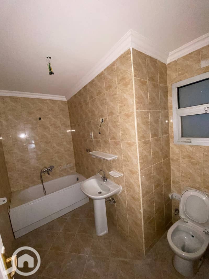 7 0c1c5c4c-6480-4ae8-8d7b-5bc280997c24. jpg