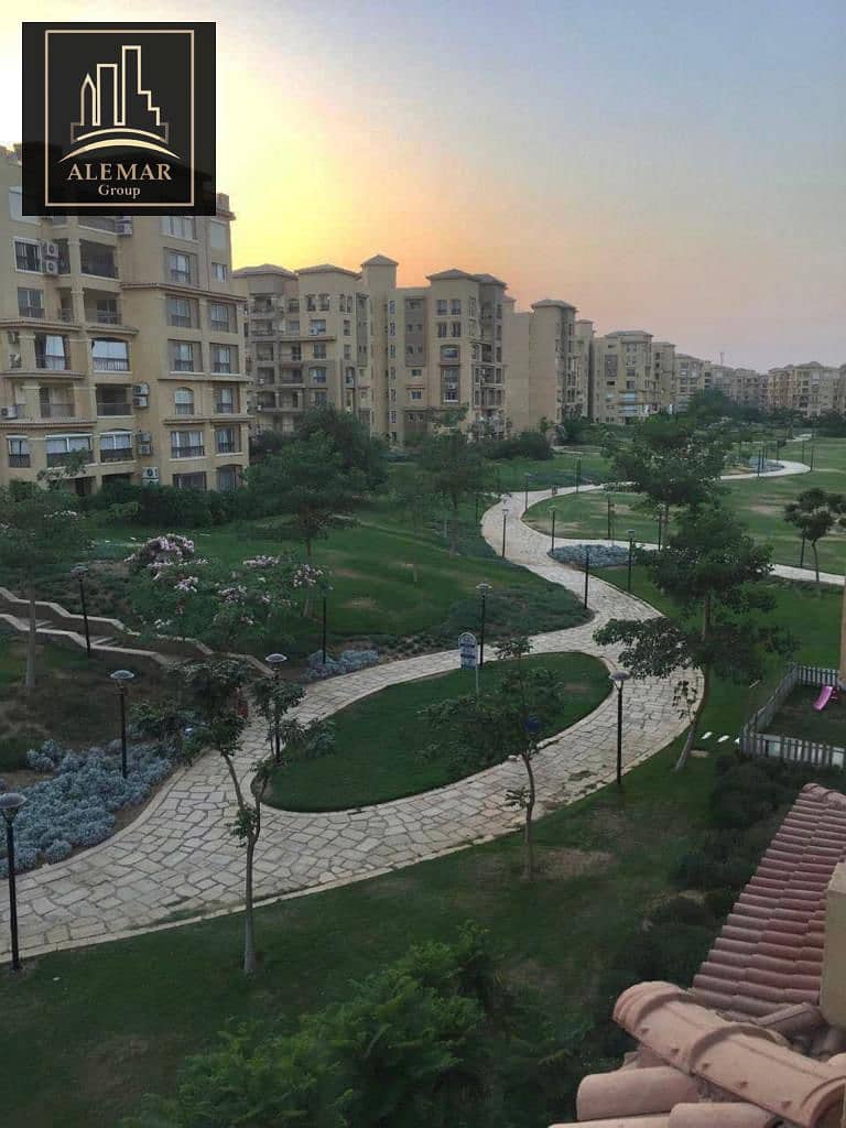 24 ee30ddf7-5f3e-449e-8c6d-f14844ff6efb. jpg