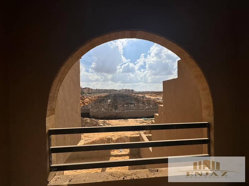 9 WhatsApp Image 2024-12-18 at 20.31. 17_b50829a4. jpg