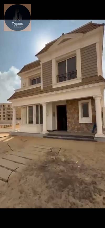 5 Bedroom Villa for Sale in 6th of October, Giza - صورة واتساب بتاريخ 2025-11-30 في 18.05. 24_febe0d11. jpg