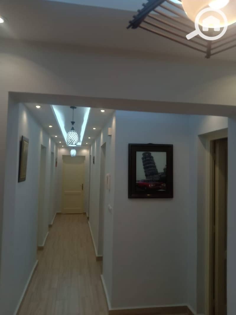 6 9c8c7847-68a3-417e-aba9-f7e50d2d7734. jpg