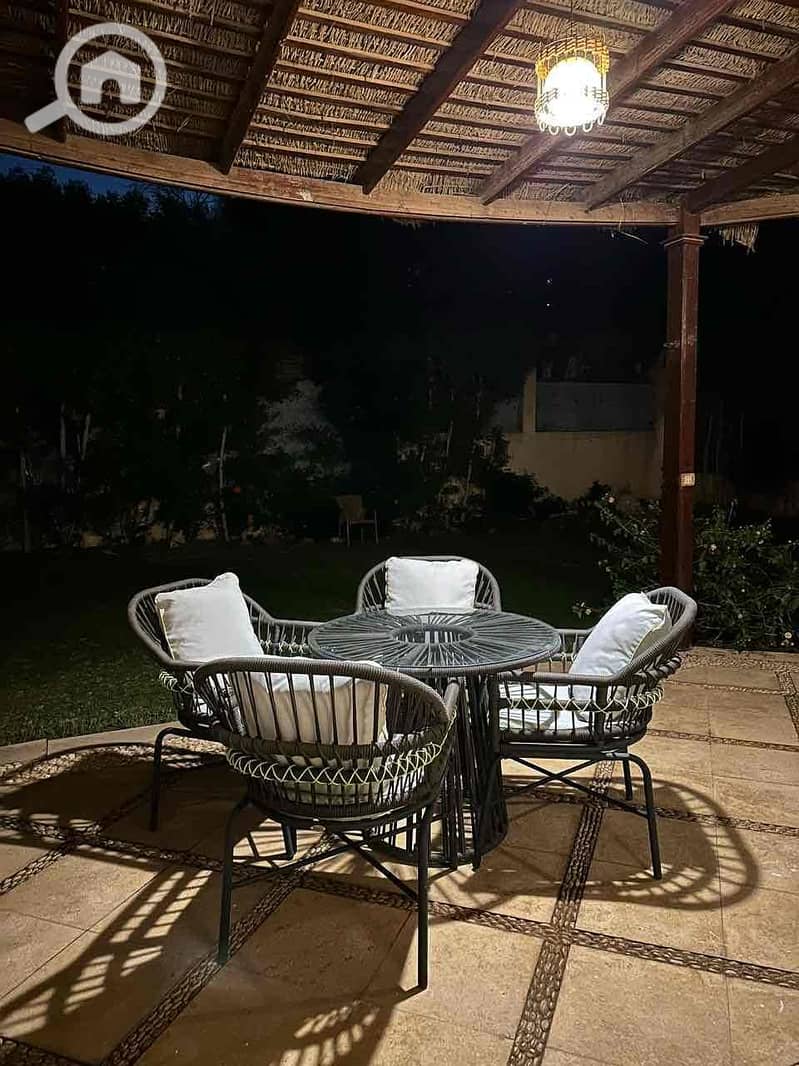 15 57a7d9f7-988a-4b8b-9d11-567330301c02. jpg