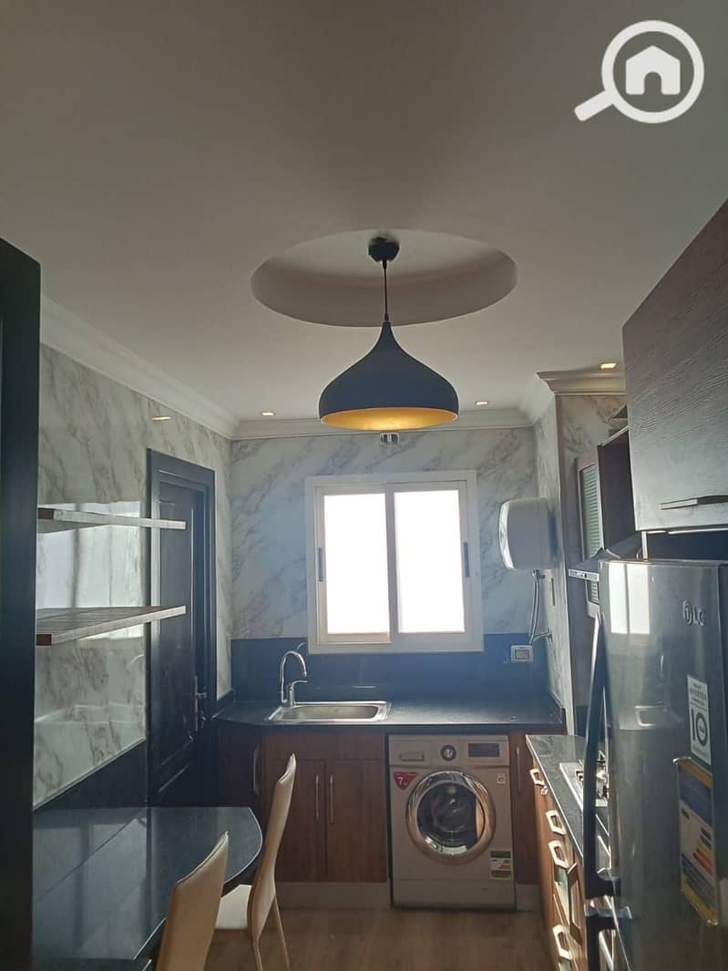 16 979f20f0-d44c-467d-b73e-c32008f5d6dd. jpg