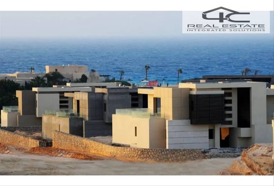 8 6476110-9558ao. png