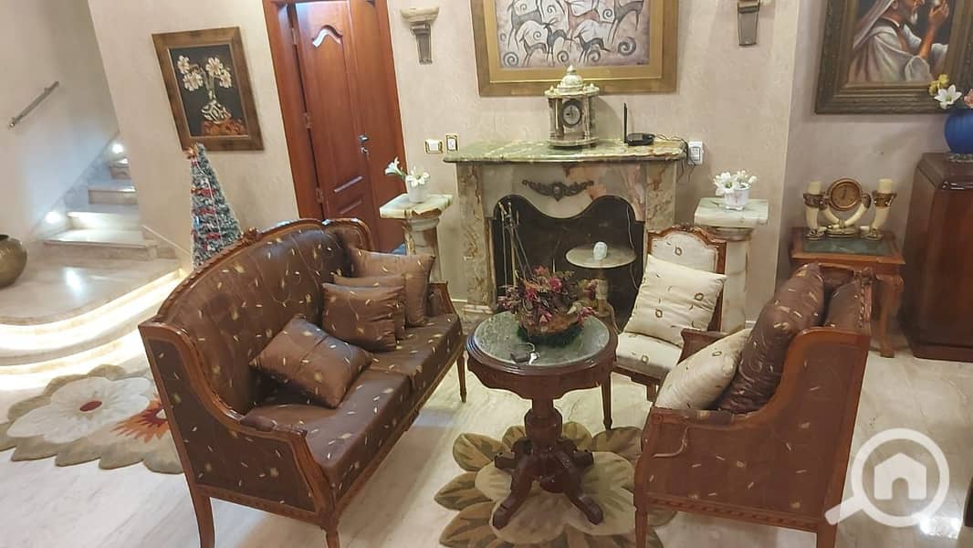 4 584eba4a-dd66-4feb-9f7d-be323076236b. jpg