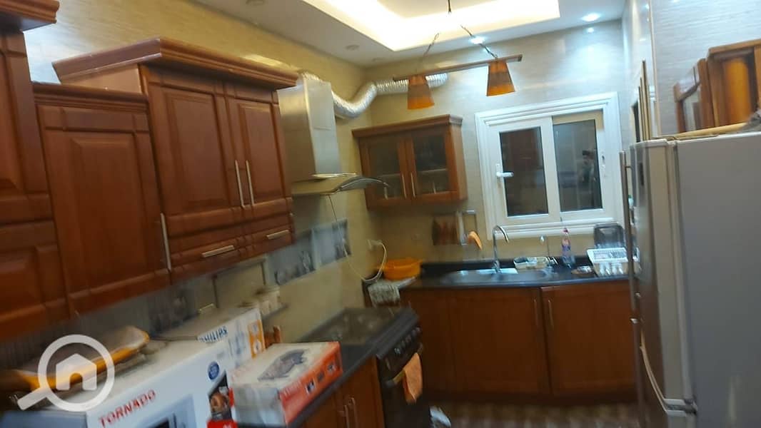 13 edd6cdf2-49b6-4007-ab11-8e2380dd36db. jpg