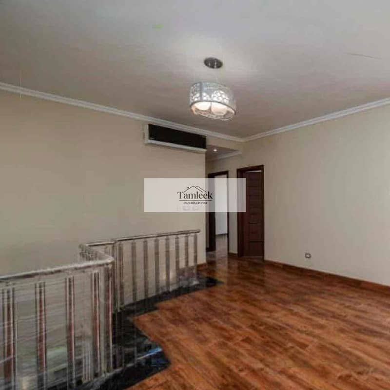 3 70a31412-2256-4c83-bf5e-fd83c357f993. jpg