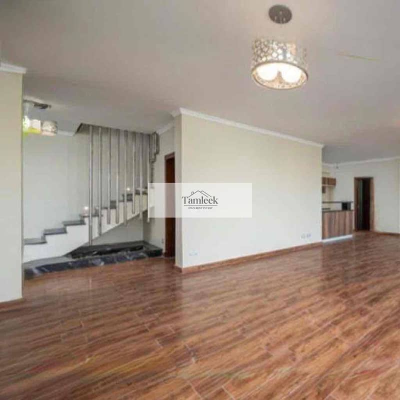 4 28650dce-aae2-495f-bb30-93234ffbfefe. jpg