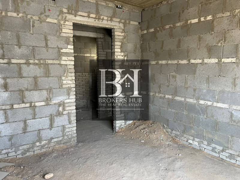 10 b39aa1ff-4328-45f2-bff4-54f1119a4e7a. jpeg