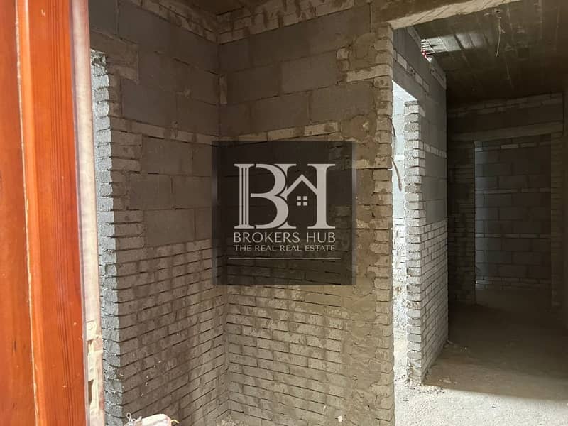 11 f3e92e60-dbd5-4f9d-a74e-6c7afa7eb5f3. jpeg