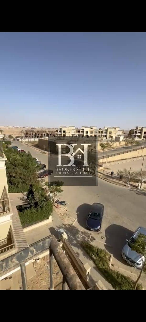 4 c51d1737-02dc-4654-a118-68949f95ad2b. jpeg