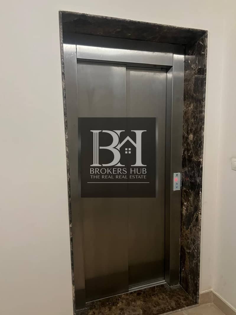 3 303bd5e7-6d02-4fb4-8a0b-74c51cd14d11. jpeg