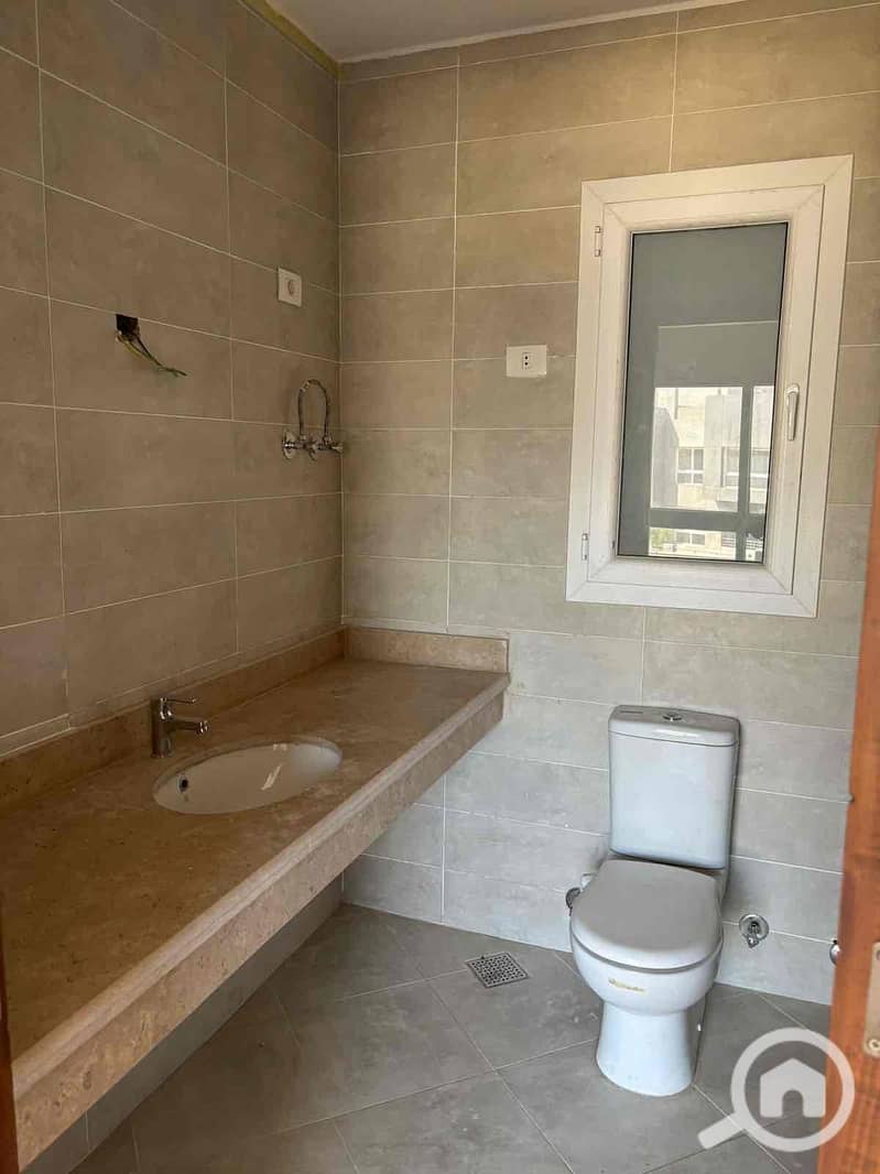 6 14e3201c-2868-4614-8e8d-ac4451e8ac79. jpg