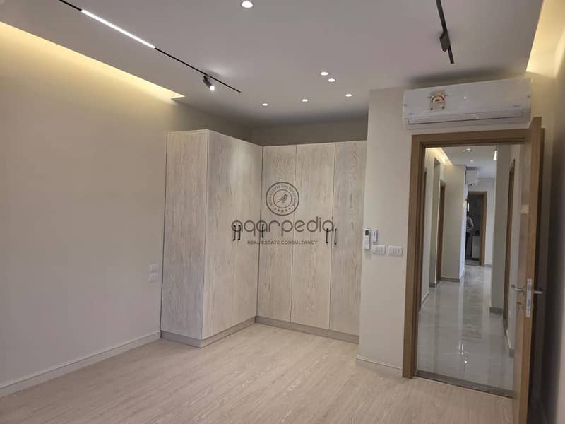 2 WhatsApp Image 2025-11-27 at 4.26. 00 PM (1). jpeg