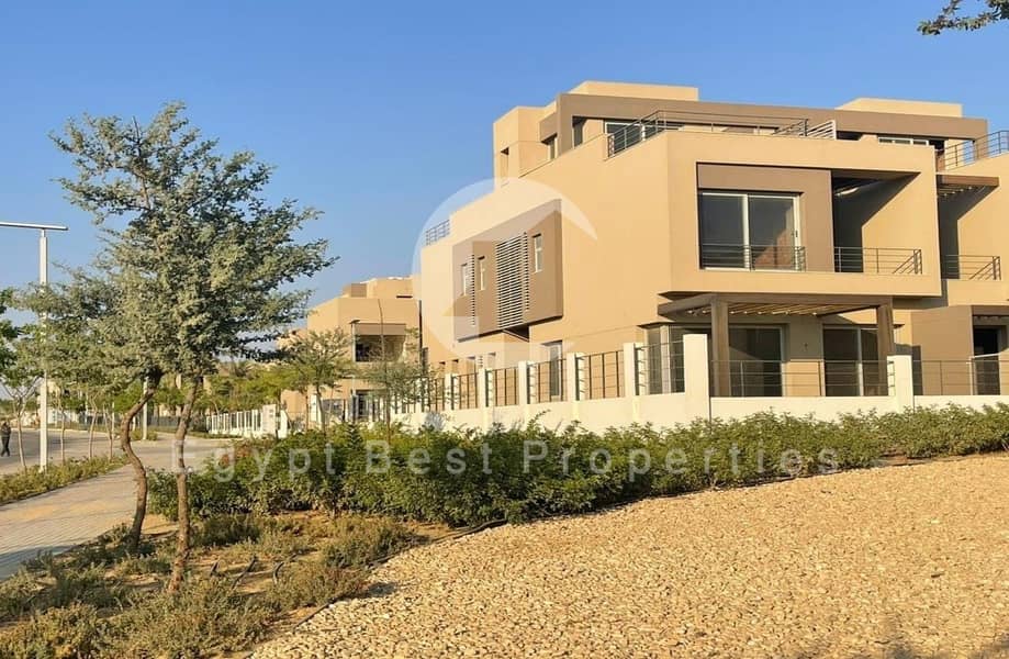 4 c2d4cf08-b188-4e90-a60b-1f0add3f192b. jpg