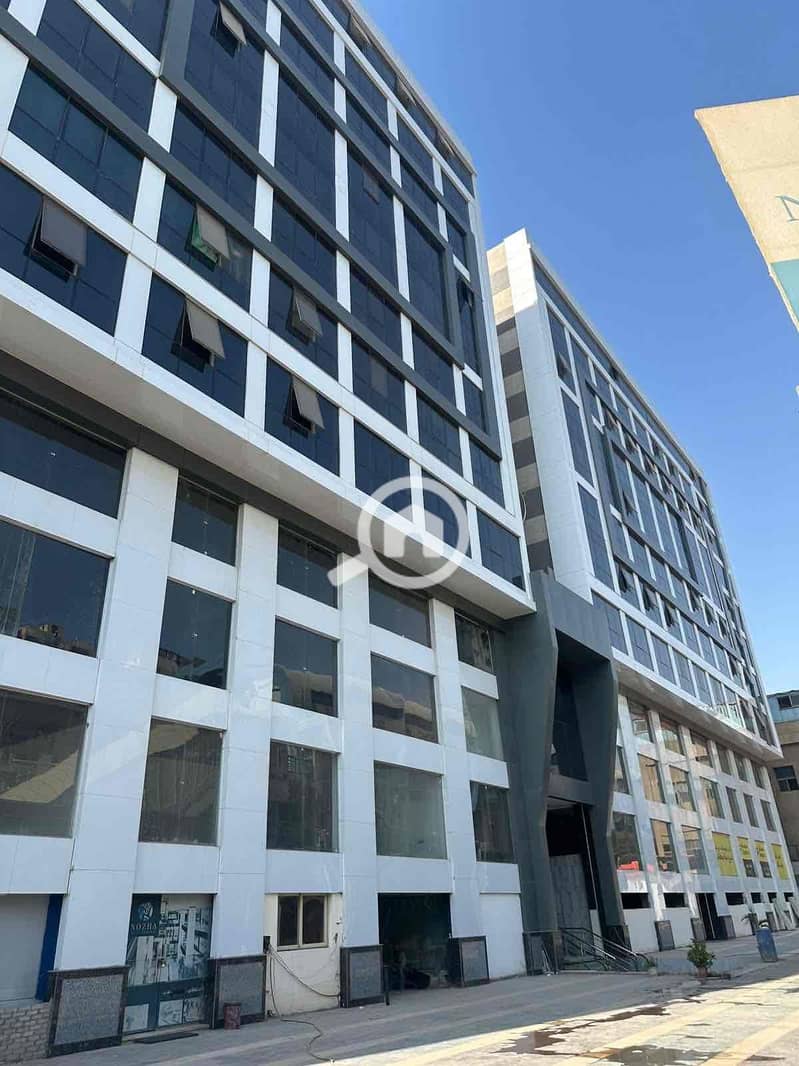 5 f7ca856d-7d8f-4bbd-83d1-fe0801f63c40. jpg